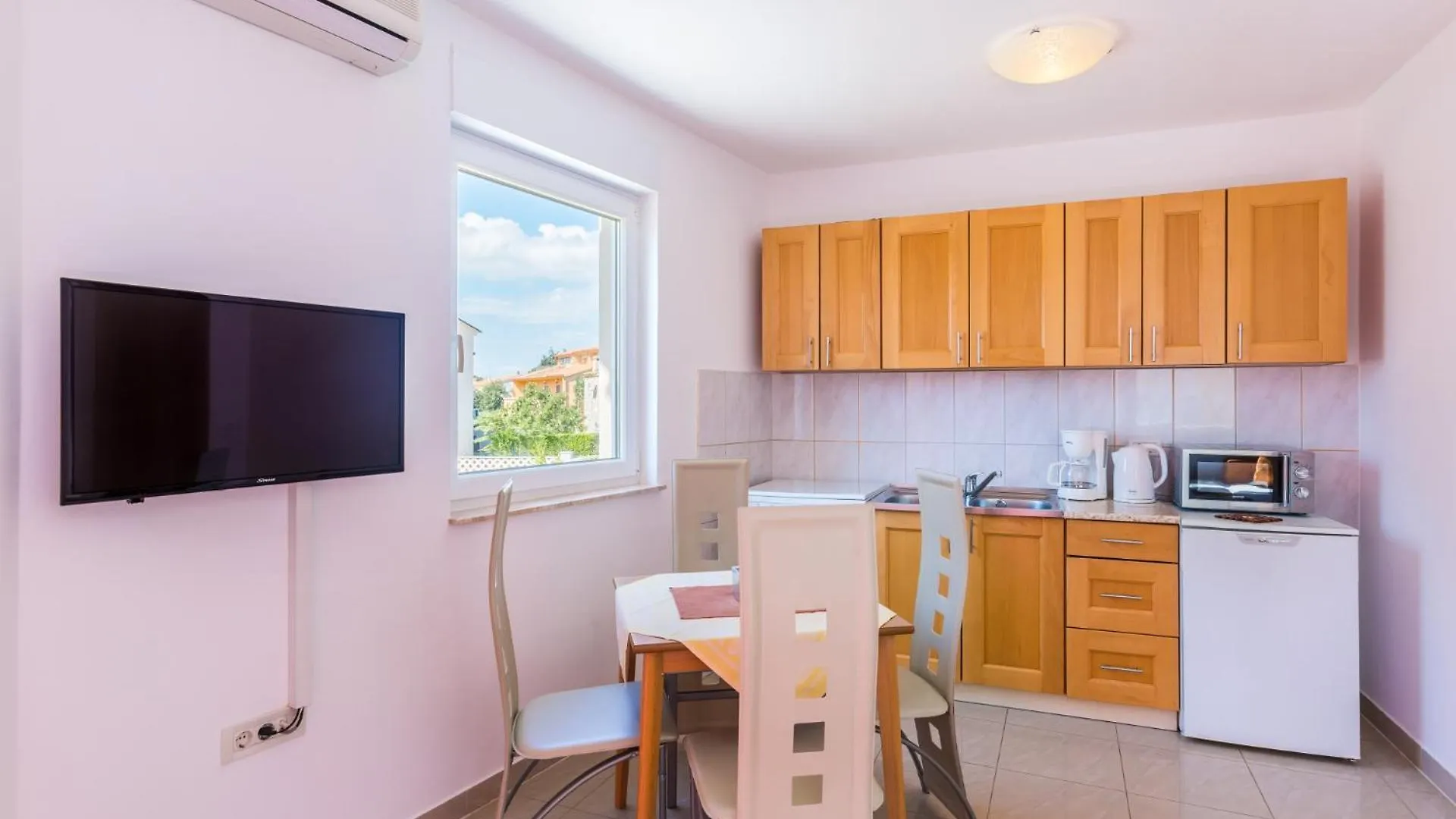 Boro - A5 Second Floor - Mpolo Apartment Medulin